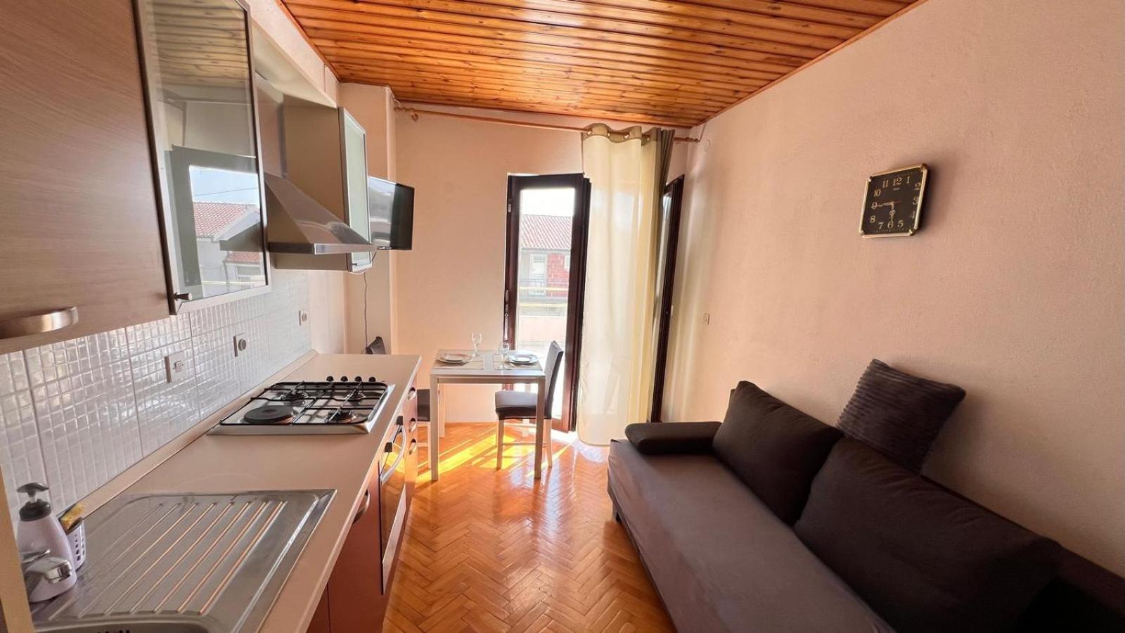 Apartment Kuba Makarska Eksteriør bilde